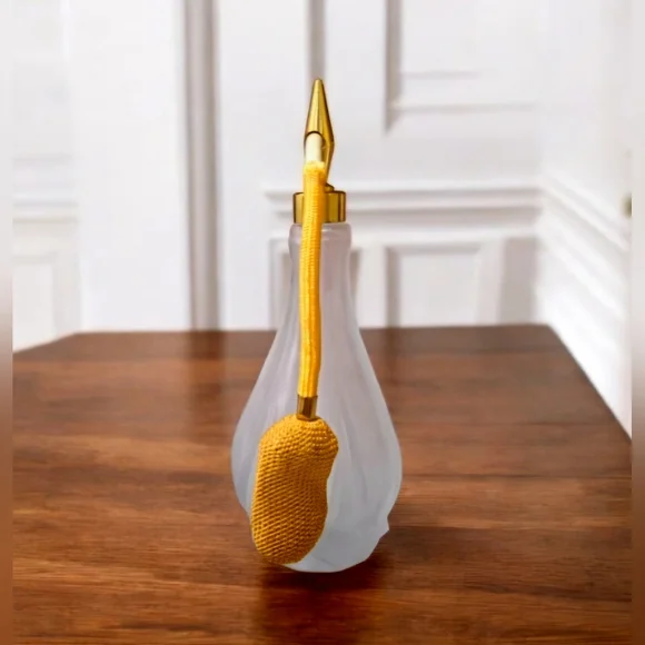 VTG I. W. Rice & Co. Hand Cut Bottle W/Automizer 7" 1930s Made In Japan - Picture 3 of 9